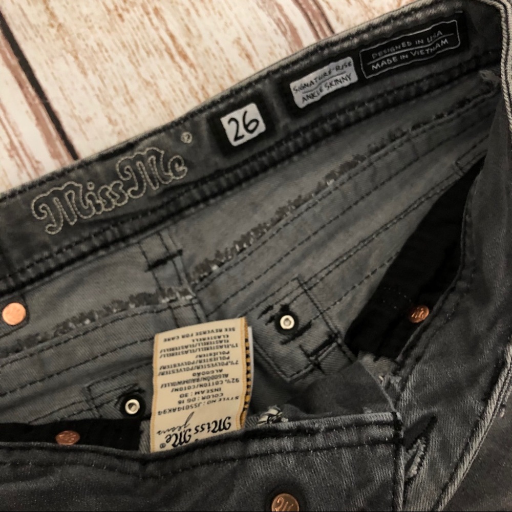 Miss Me Grey Distressed Ankle Skinny Jeans Size 26 - Picture 4 of 8